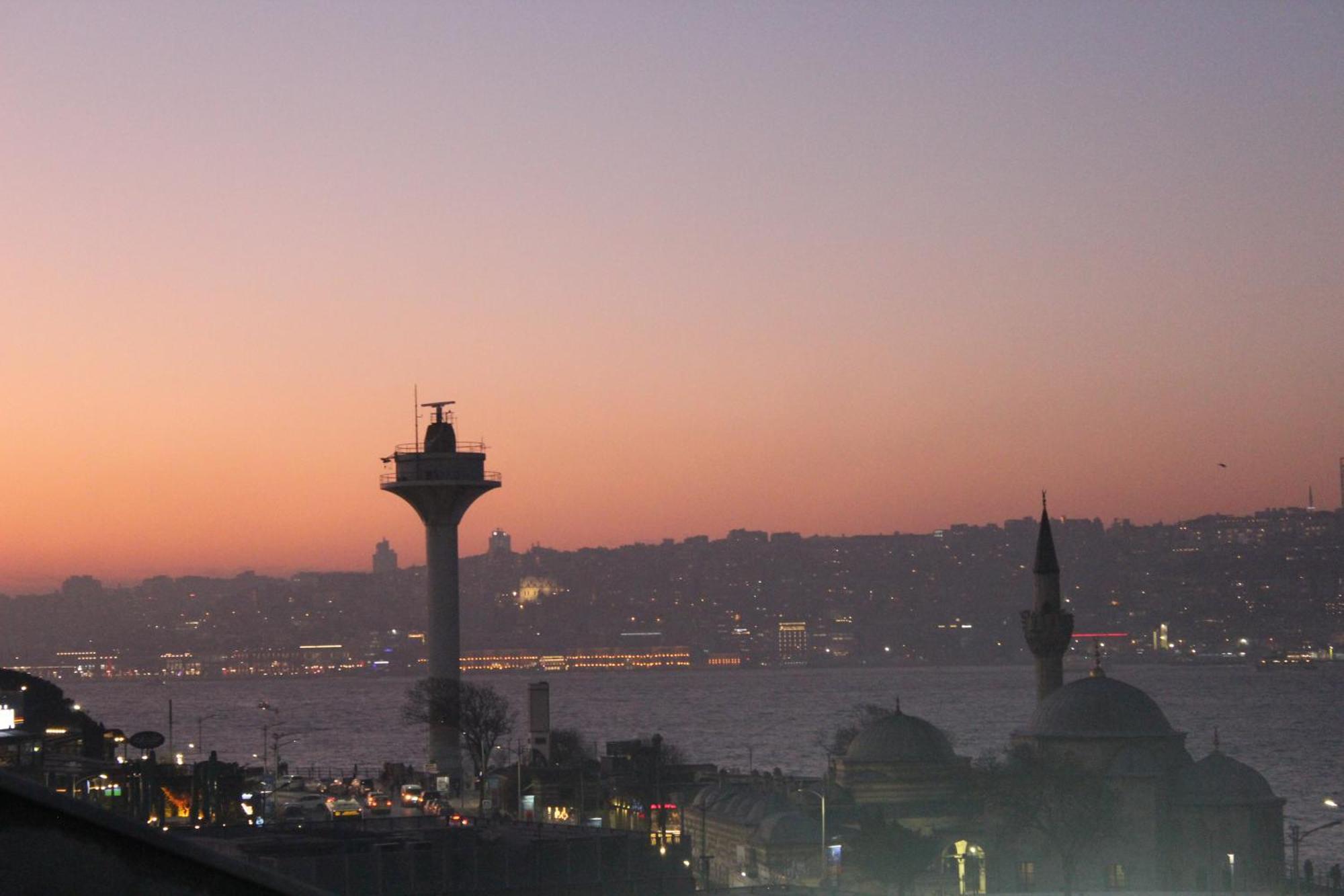 Suit Ueskuedar Istanbul Exterior foto